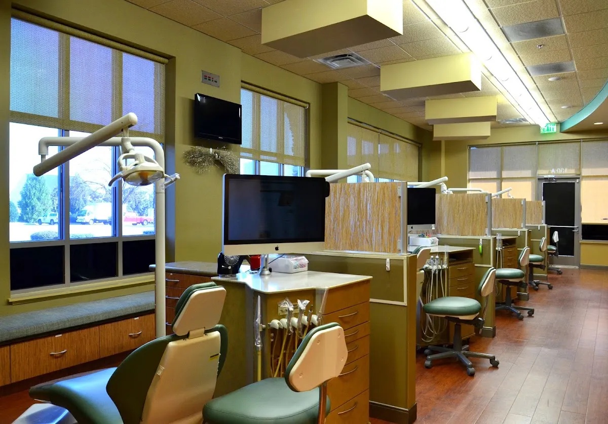 Saks Orthodontics - Photo 3