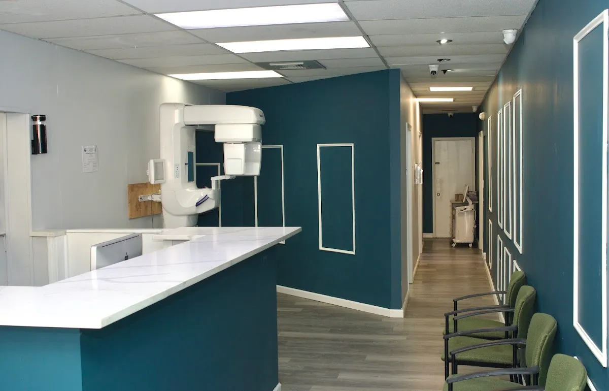 Divine Smiles - Orthodontist in New Haven