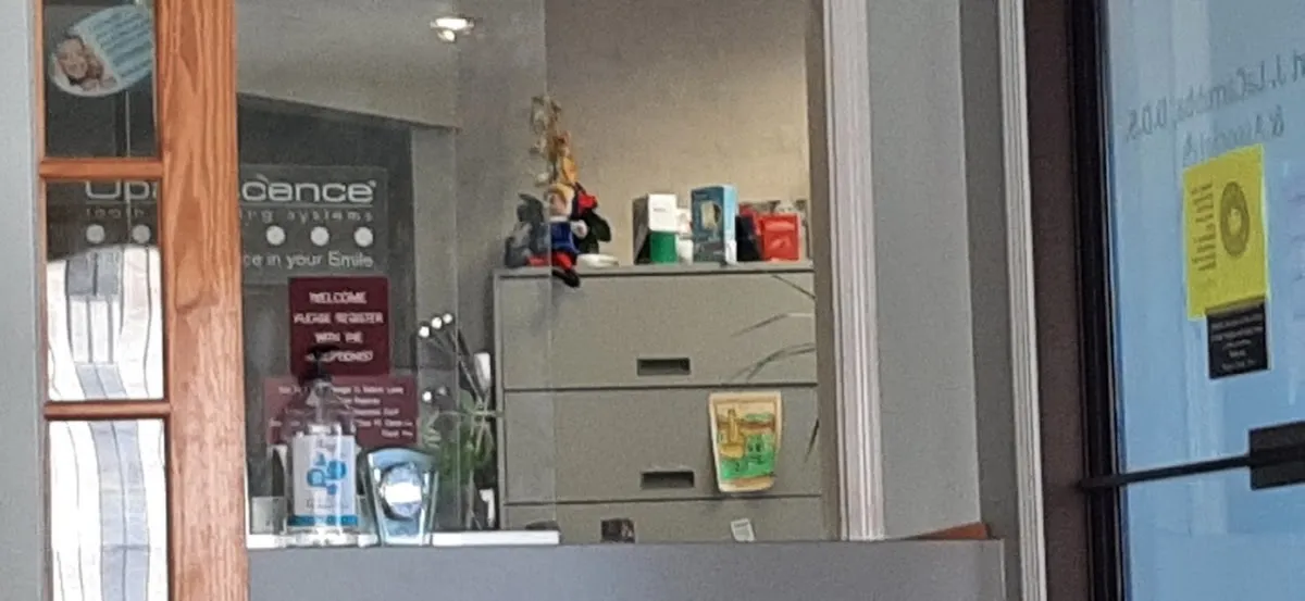 Dr Bob's Dental Care - Photo 4