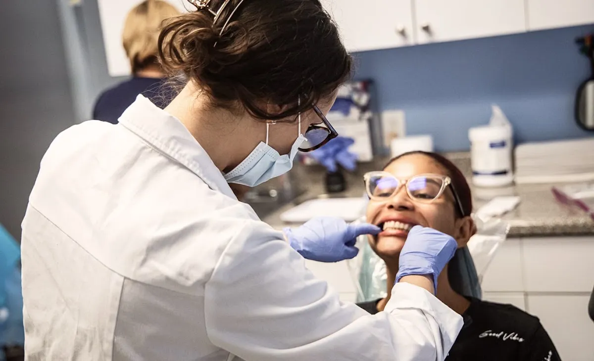 Modern Orthodontics - Photo 6