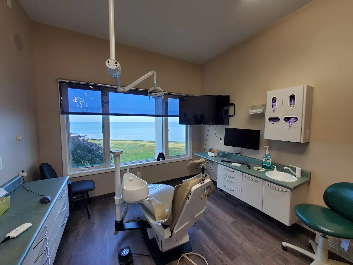 Lakeshore Dental Care - Photo 4
