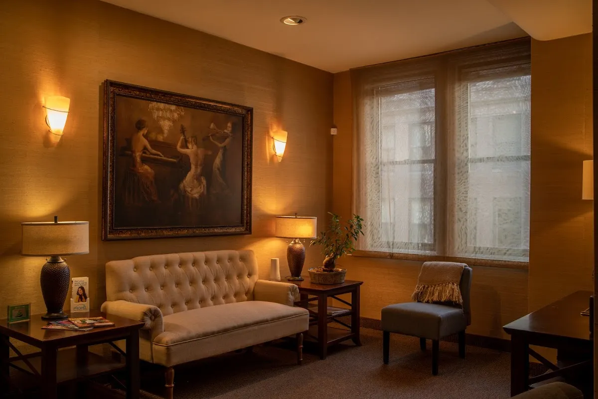 Walnut Street Smiles - Philadelphia Dentist