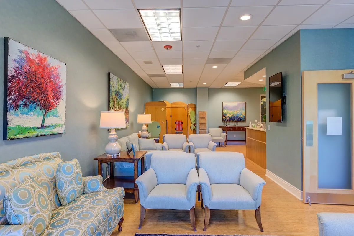 Clifton & Mauney Orthodontics & Pediatric Dentistry - Photo 3