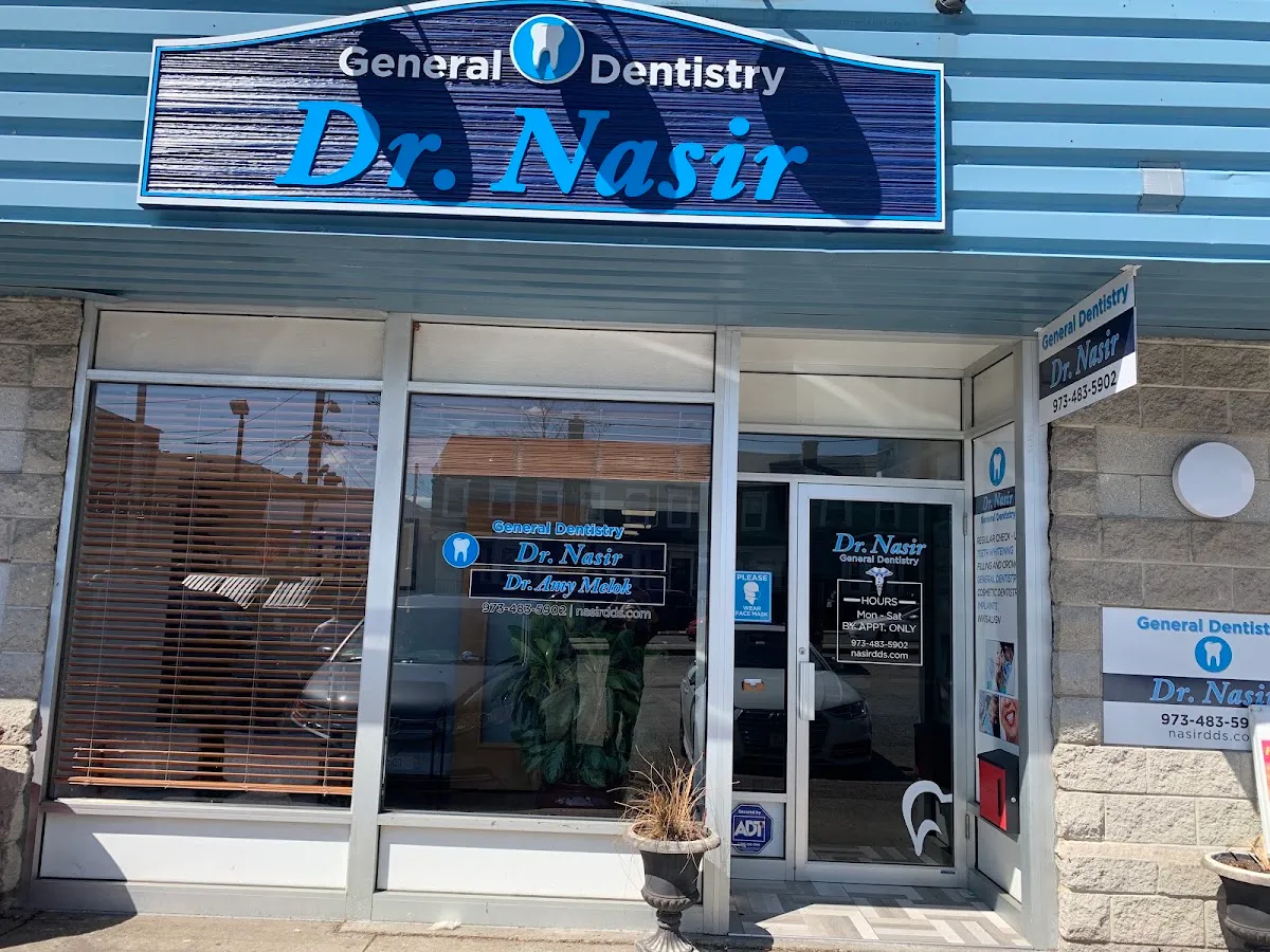 Dr. Nasir General Dentistry - Photo 4