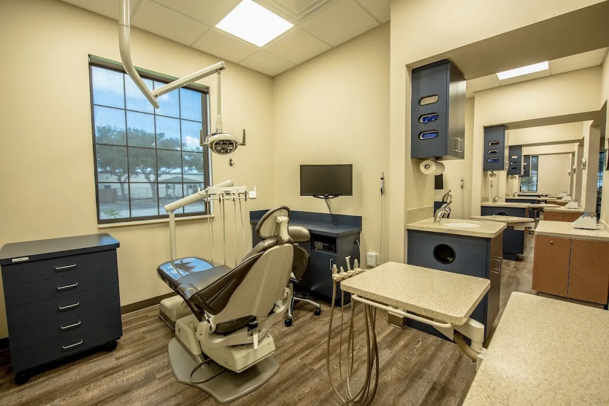 Harbor City Dental - Photo 2