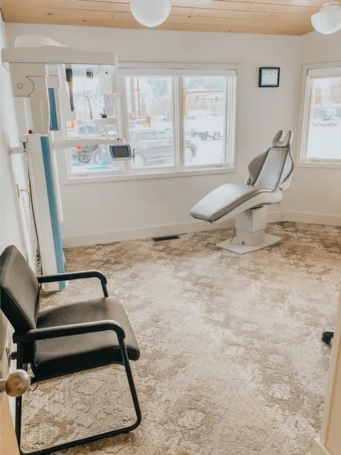 Meyer & Dana Orthodontics - Photo 6