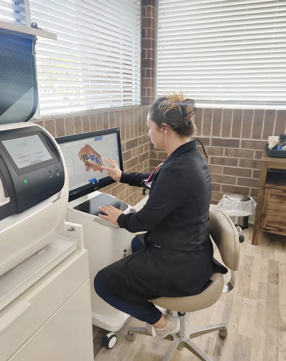 Kari Mann Dental Studio: Advanced Dental Implants, Family & Cosmetic Dentistry - Photo 4