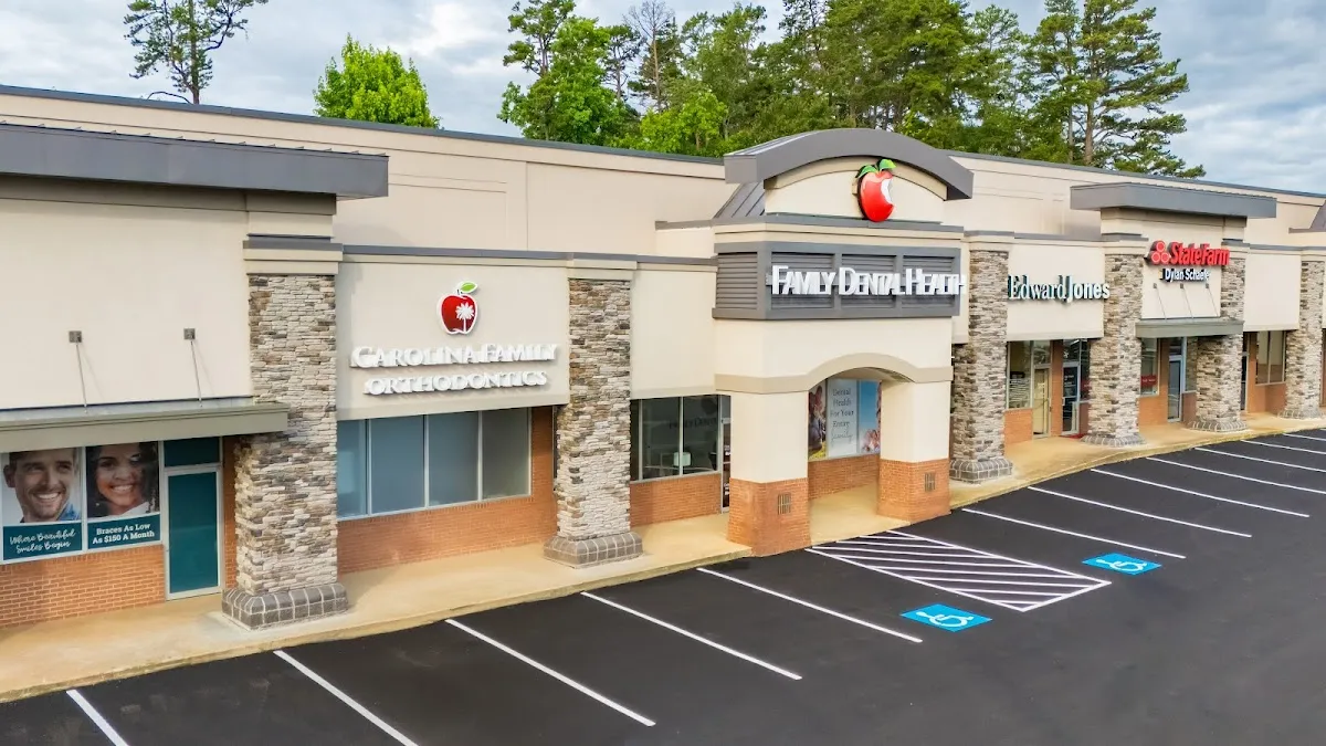 Carolina Family Orthodontics of Furman - Orthodontist in Greenville