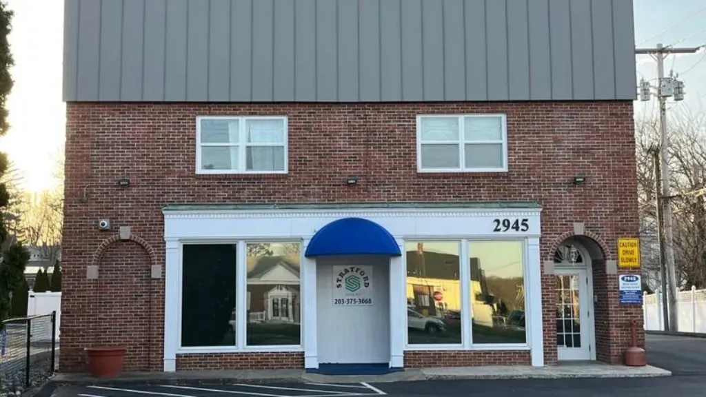 Stratford Smiles - Orthodontist in Stratford