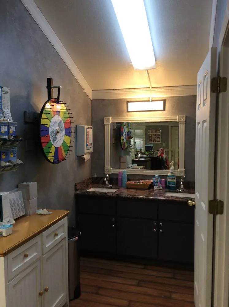 D'Ascoli Orthodontics - Photo 3