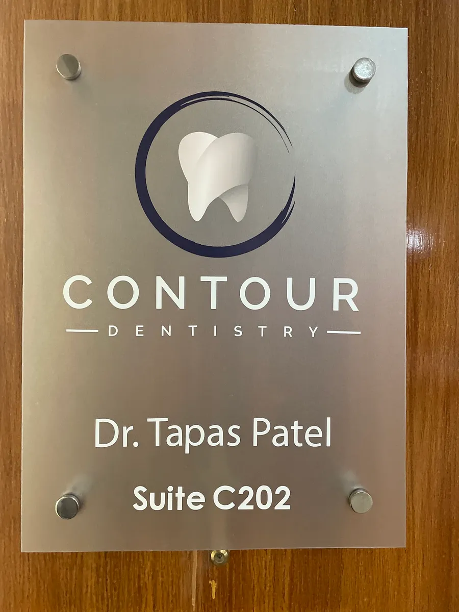 Contour Dentistry - Photo 4