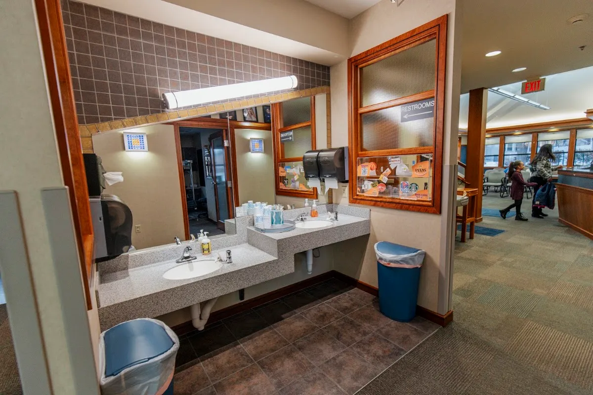 Evans Orthodontics - Photo 5
