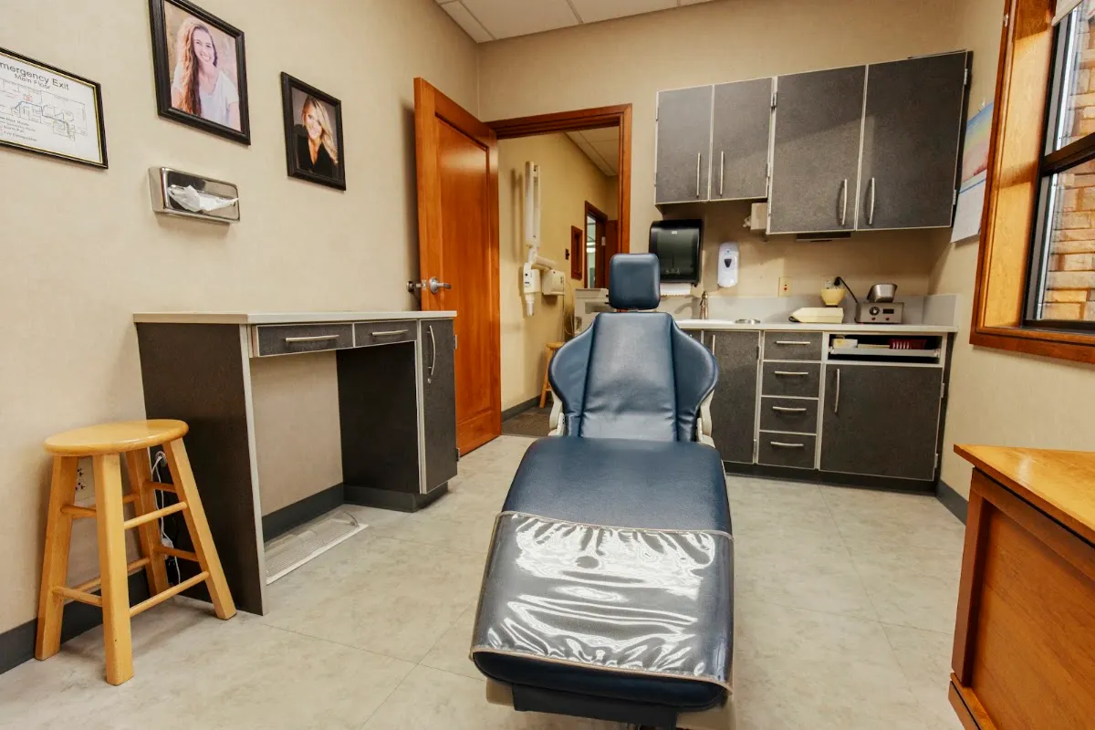 Evans Orthodontics - Photo 4