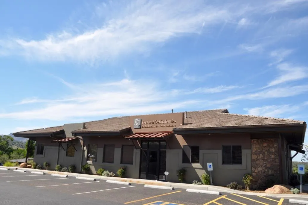 Prescott Orthodontics - Dr Frederick A Fenderson, Dr Allen J Sara - Photo 2