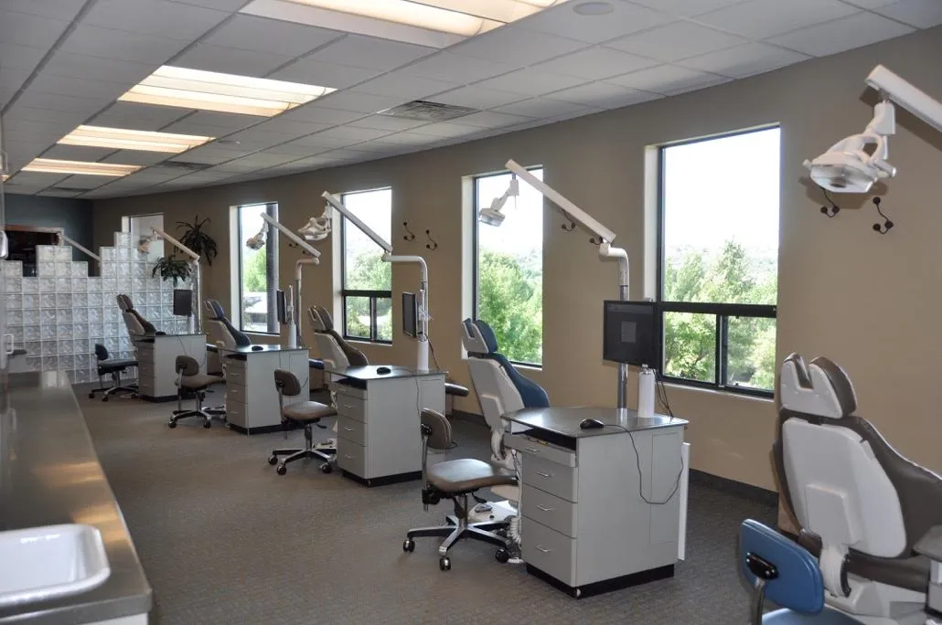 Prescott Orthodontics - Dr Frederick A Fenderson, Dr Allen J Sara - Photo 3