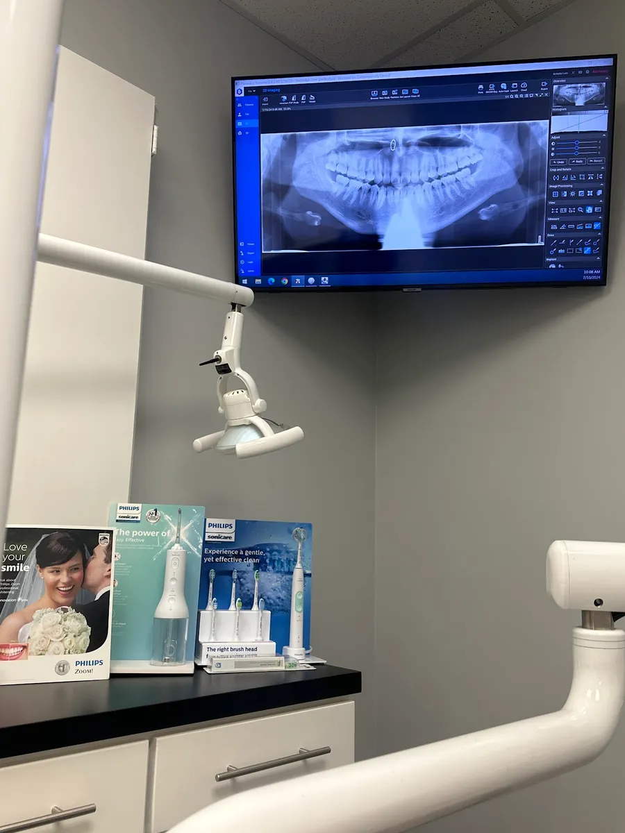 Contemporary Dentistry - Photo 4