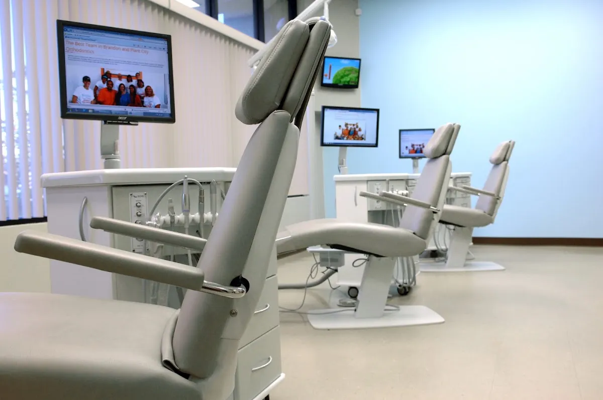Busciglio Smiles Orthodontics & Pediatric Dentistry - Photo 7