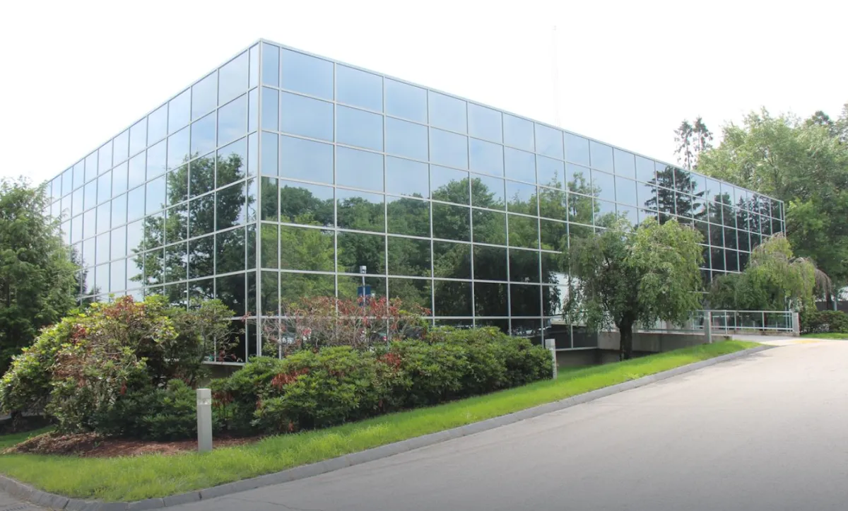Concord Orthopaedics - Bedford - Photo 7