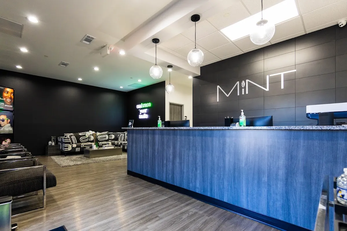 MINT orthodontics | Lovers - Orthodontist in Dallas
