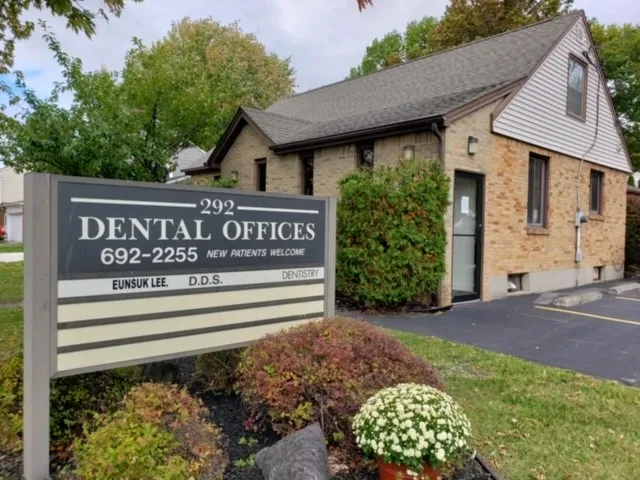 North Tonawanda Smiles Dentistry - Dr Eunsuk Lee - Orthodontist in Tonawanda