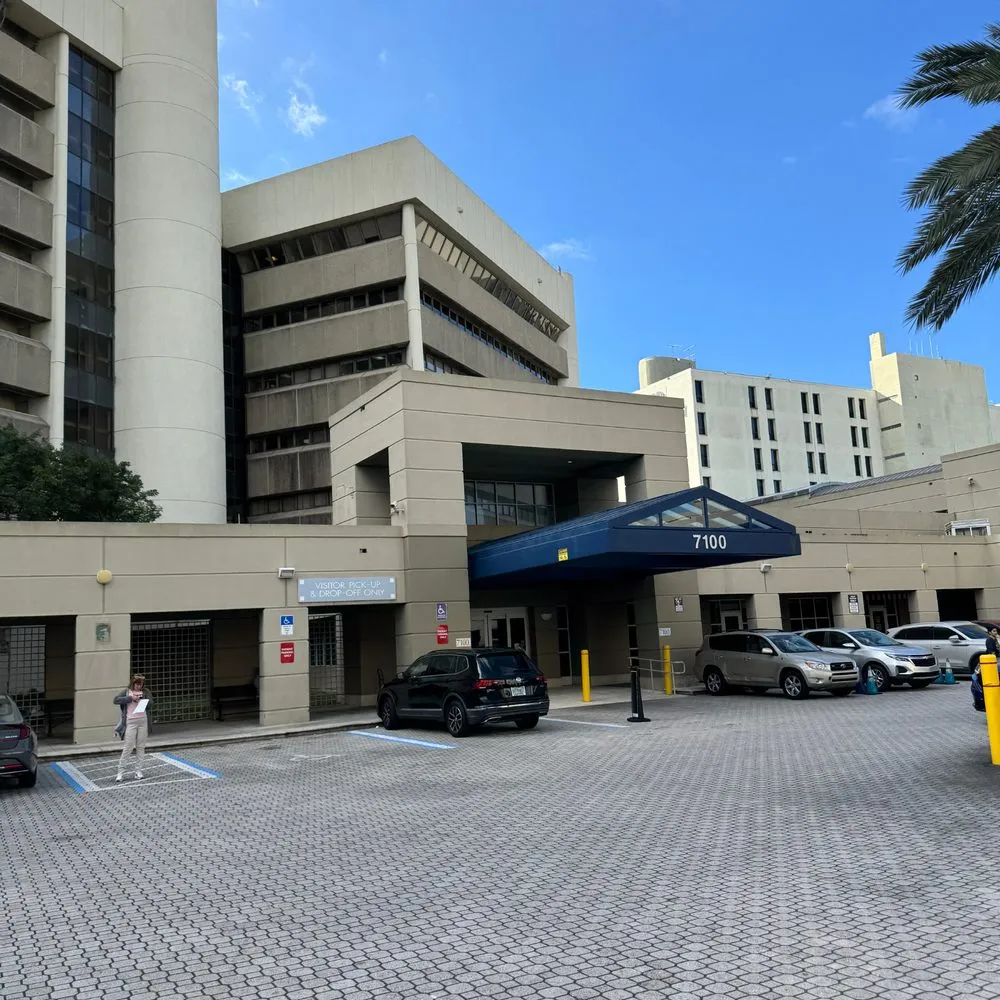 Cool Smilez Family Dentistry & Orthodontics Of Hialeah - Photo 6