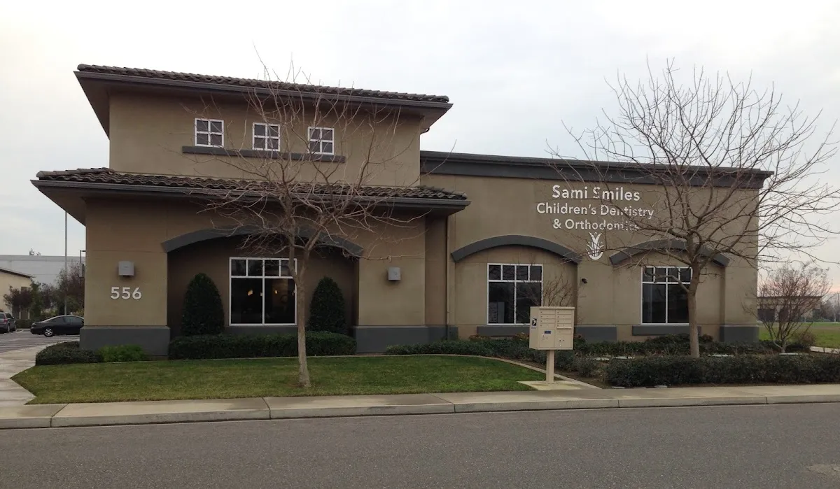 Sami Smiles Pediatric Dentistry & Orthodontics - Photo 3